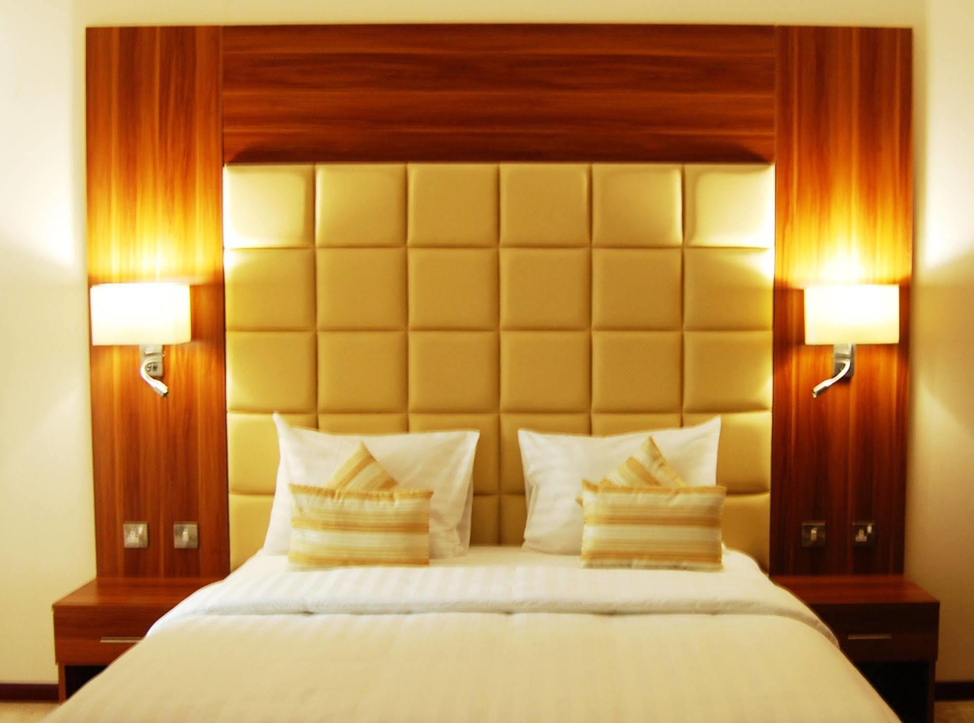 Golden Ocean Hotel Доха Экстерьер фото
