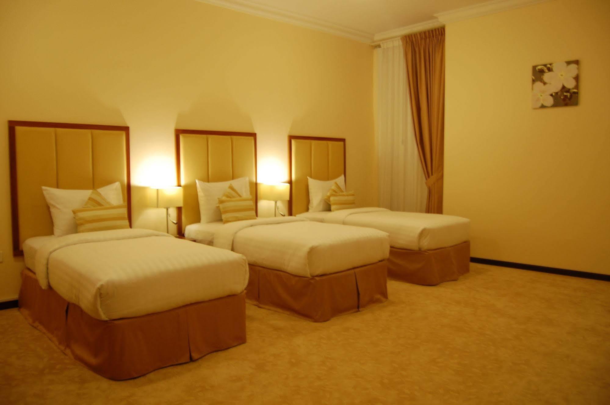 Golden Ocean Hotel Доха Экстерьер фото