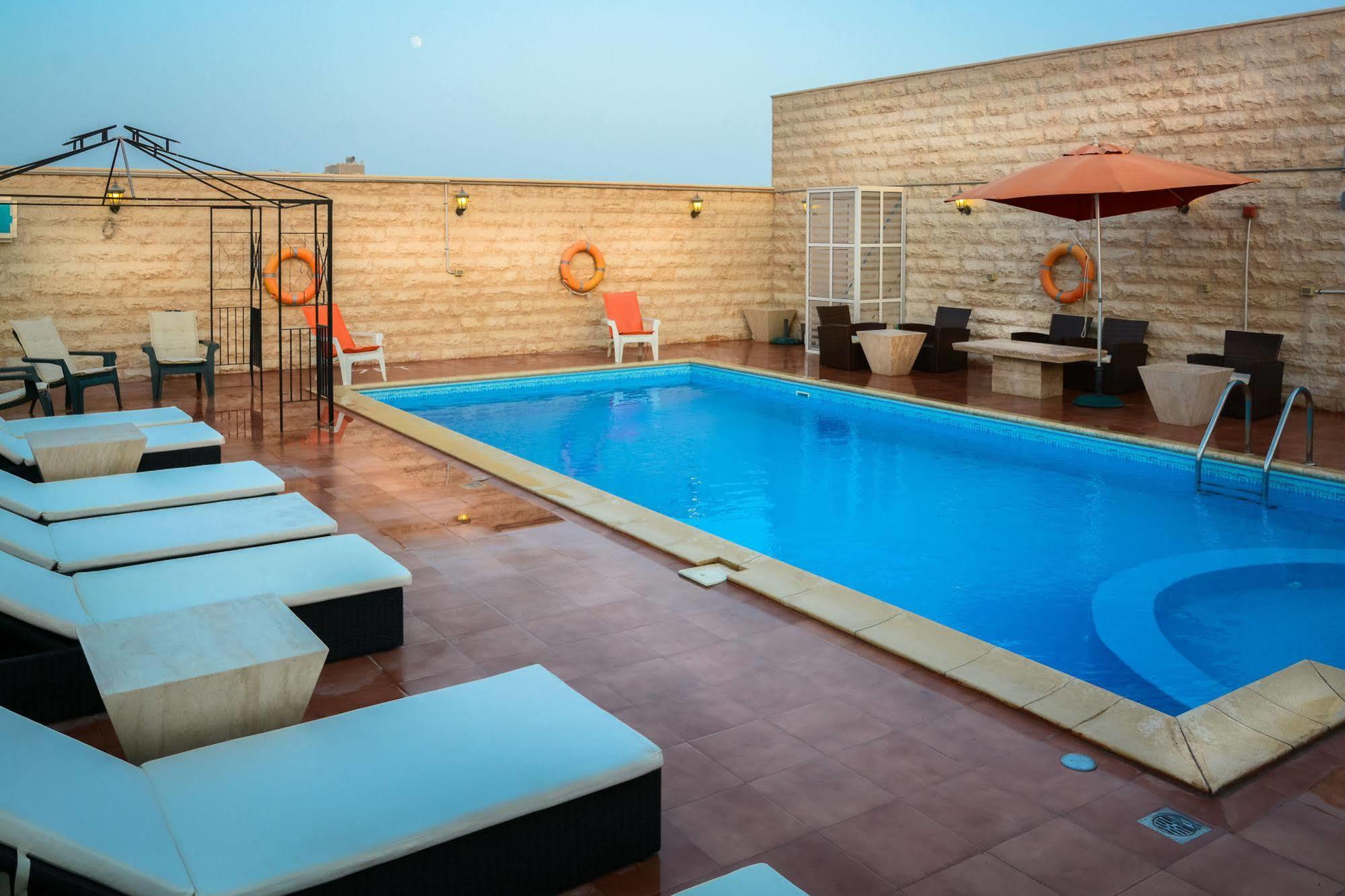 Golden Ocean Hotel Доха Экстерьер фото