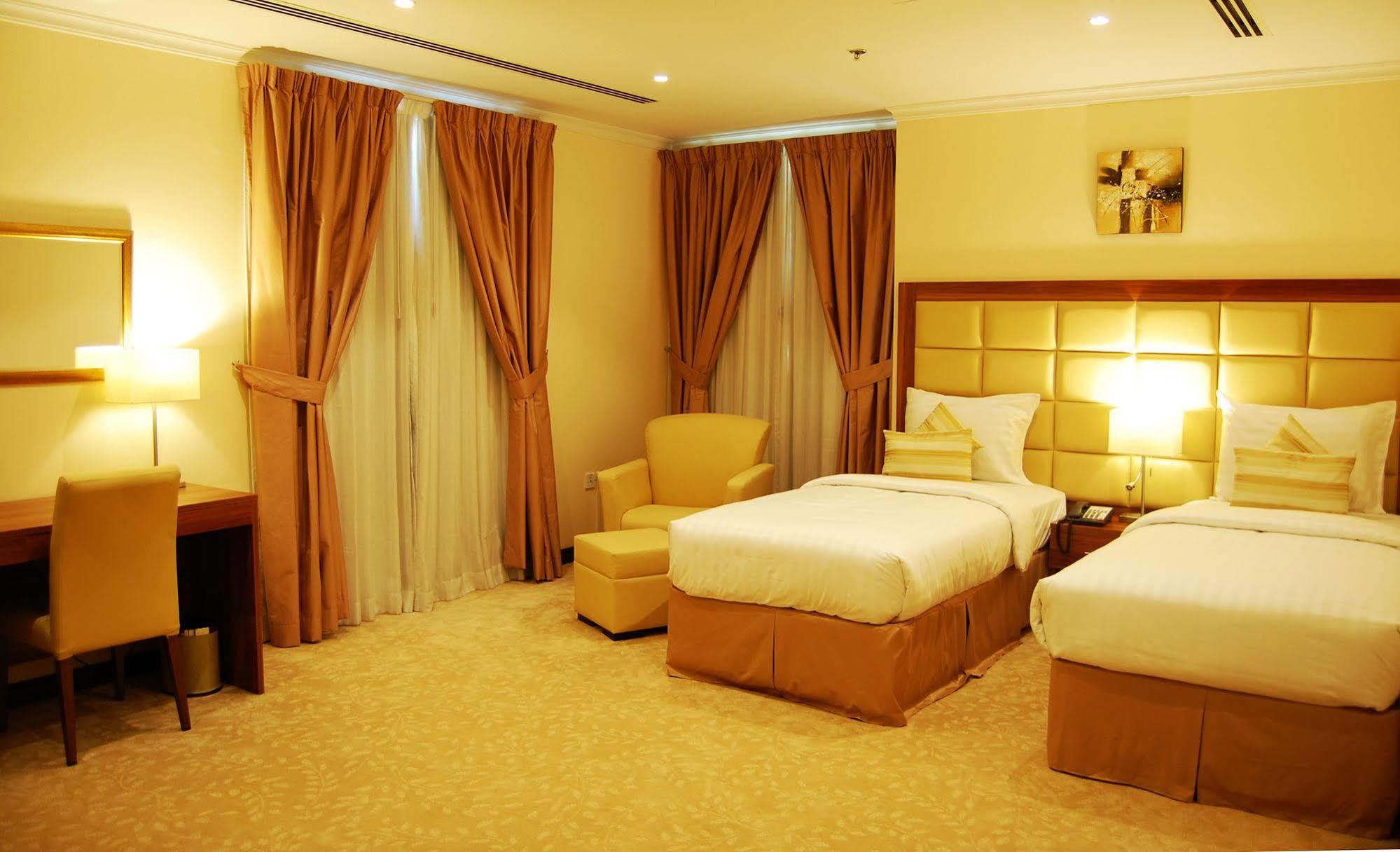 Golden Ocean Hotel Доха Экстерьер фото